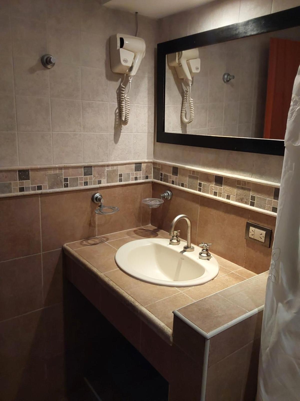 Hotel Castellon Мар-дель-Плата Экстерьер фото